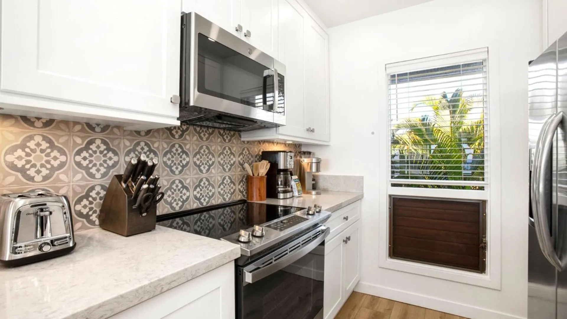 Apartment Kbm Resorts Free Car Kapalua Ridge Villas Krv-2823 Gorgeous Remodel Ocean View Kaanapali United States
